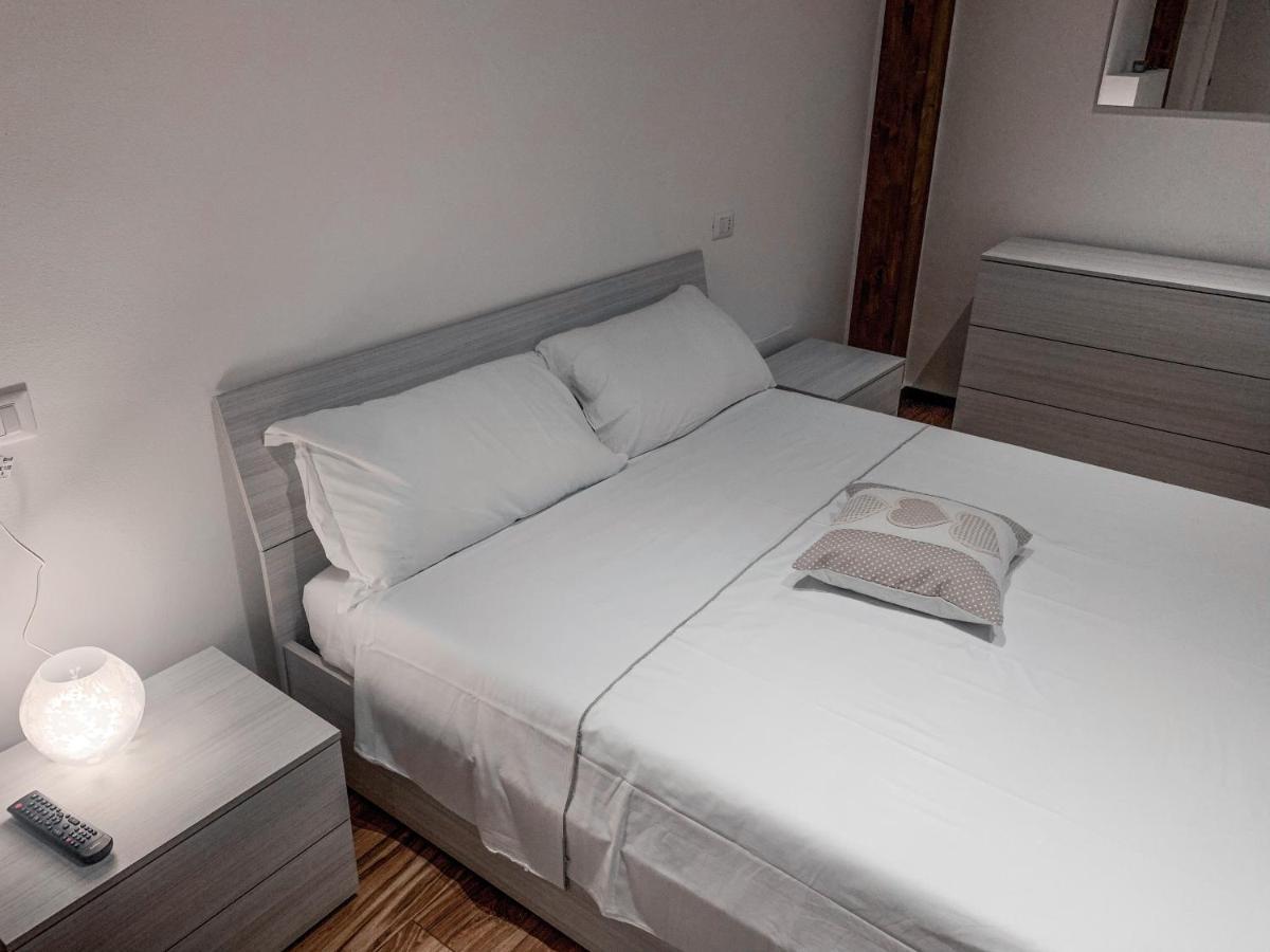 B&B Ma'Delina Settimo Milanese Exterior foto